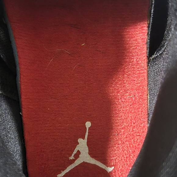 Kids Black and White Nike  Sneakers - Picture 12 of 13